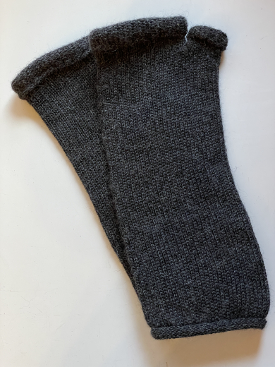 Handstulpe aus 100% Alpaka anthrazit