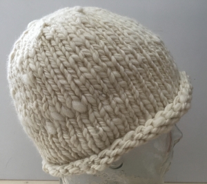 M�tze aus 100 % Merinowollw handmade