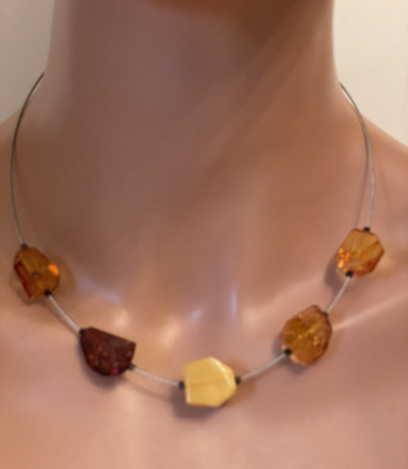 Natur Bernstein Collier Kandisform auf Draht