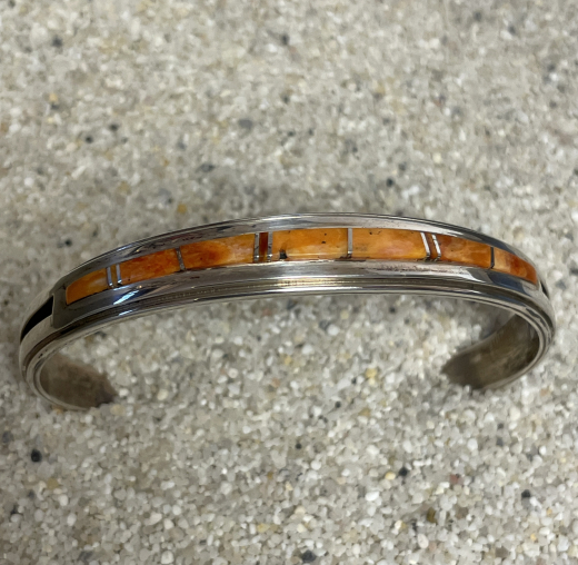 Spiny Oyster Inlay Navajo Armreif