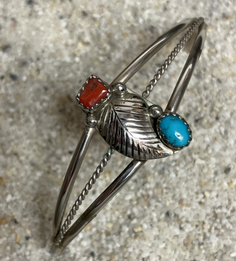 T�rkis Koralle floraler Armreif Navajo Handarbeit
