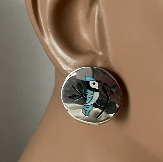Etched Inlay Blue Jay Ohrstecker Zuni Handarbeit