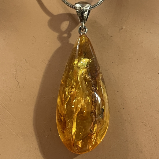 Natur Bernstein Anh�nger in Tropfenform 1043