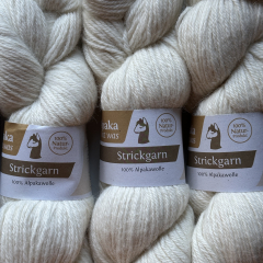 Alpakagarn 100% Alpaka 180 m 100g Natur Wollwei�