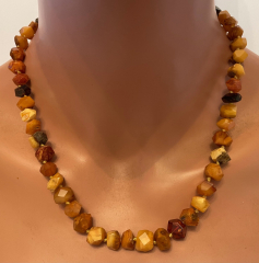 Natur Bernsteinkette facettiert geschliffen