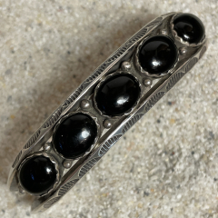Massiver Onyx Armreif mit 5 Onyx Navajo Handarbeit
